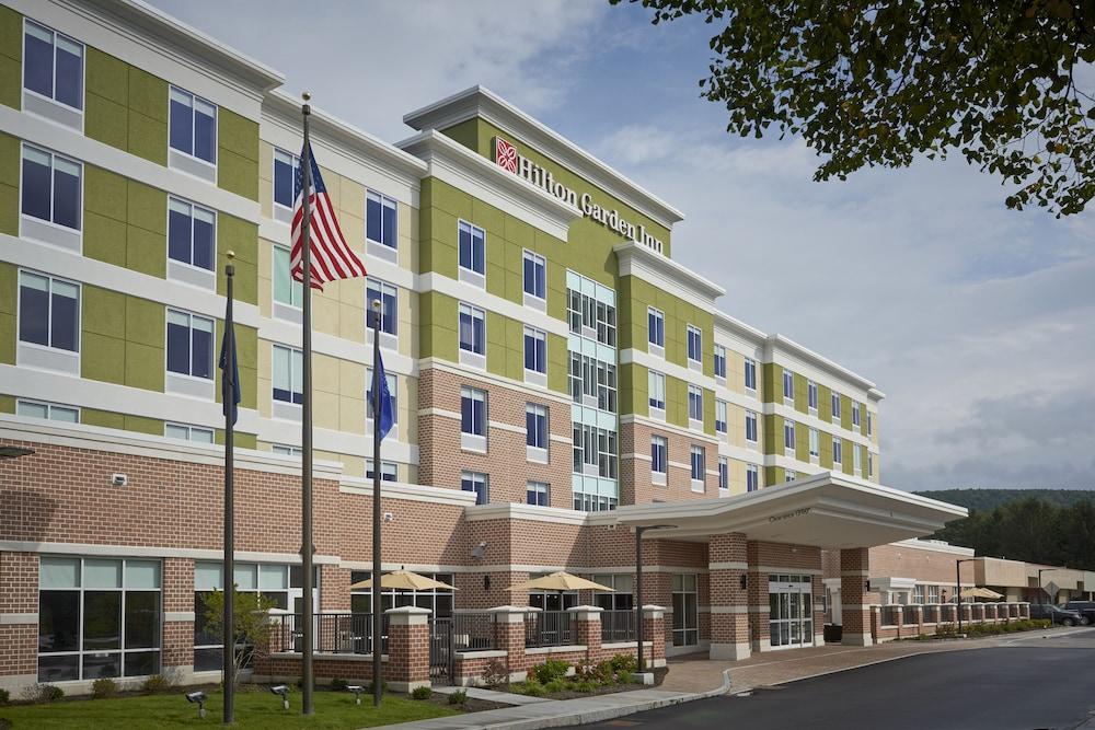 Hilton Garden Inn Corning Downtown Esterno foto