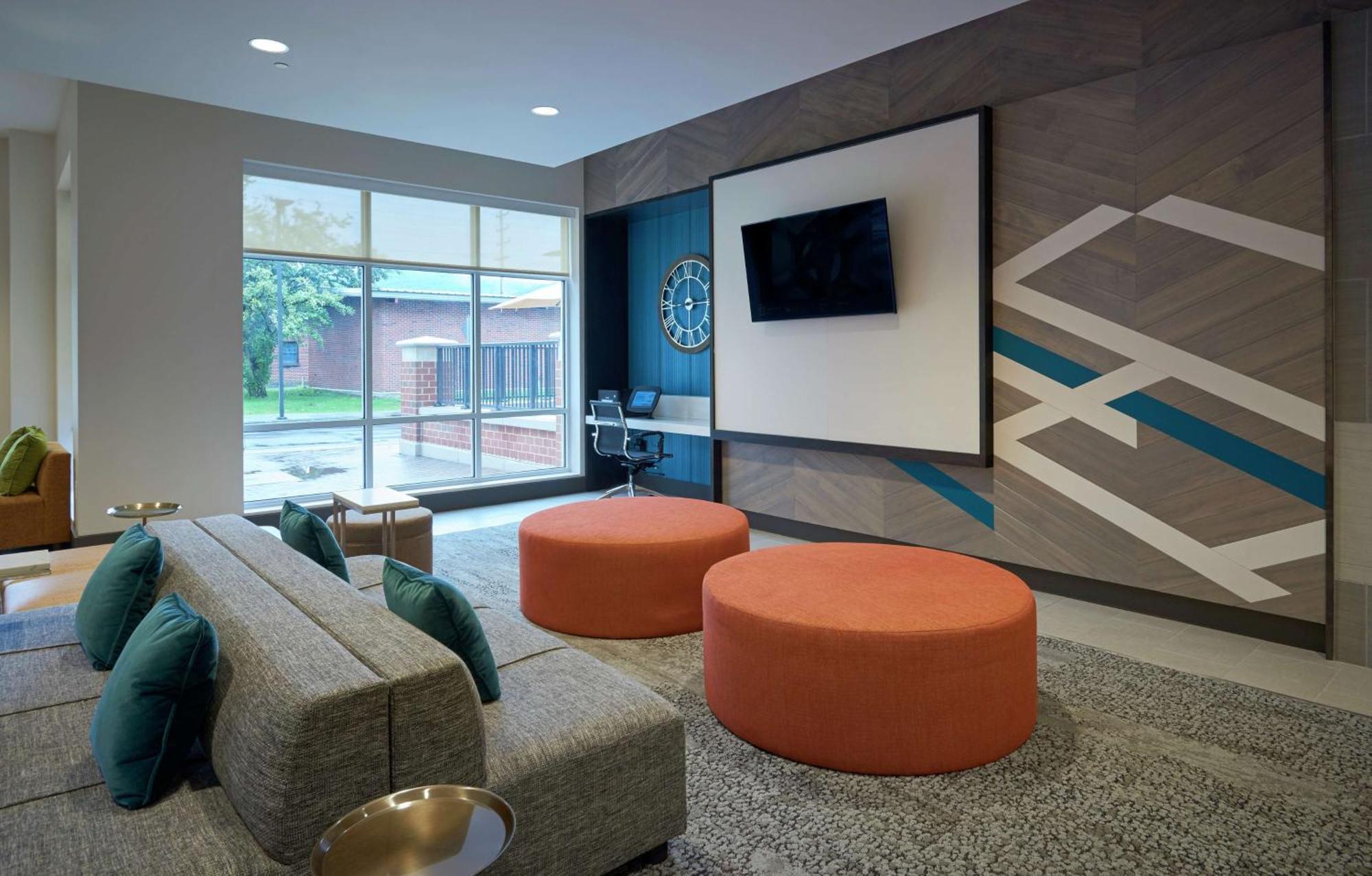 Hilton Garden Inn Corning Downtown Esterno foto